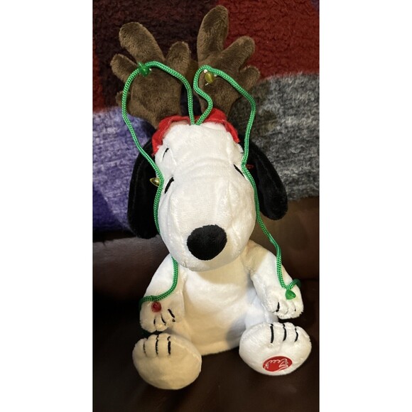 Animated Christmas Snoopy Plush - Picture 1 of 7